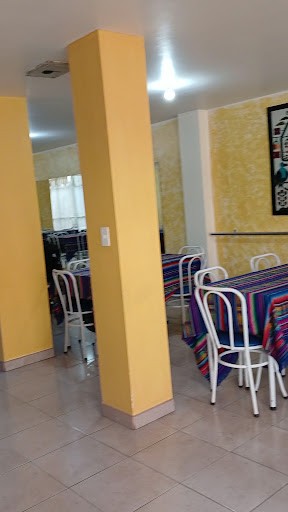 Hostal y Complejo Recreacional La Playita de Monse